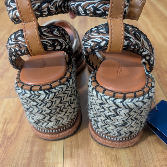 Ivory T-Strap Embroidered Flatform – FARM Rio FARM Rio Brown and Cream Platform Shoes with Woven Detail